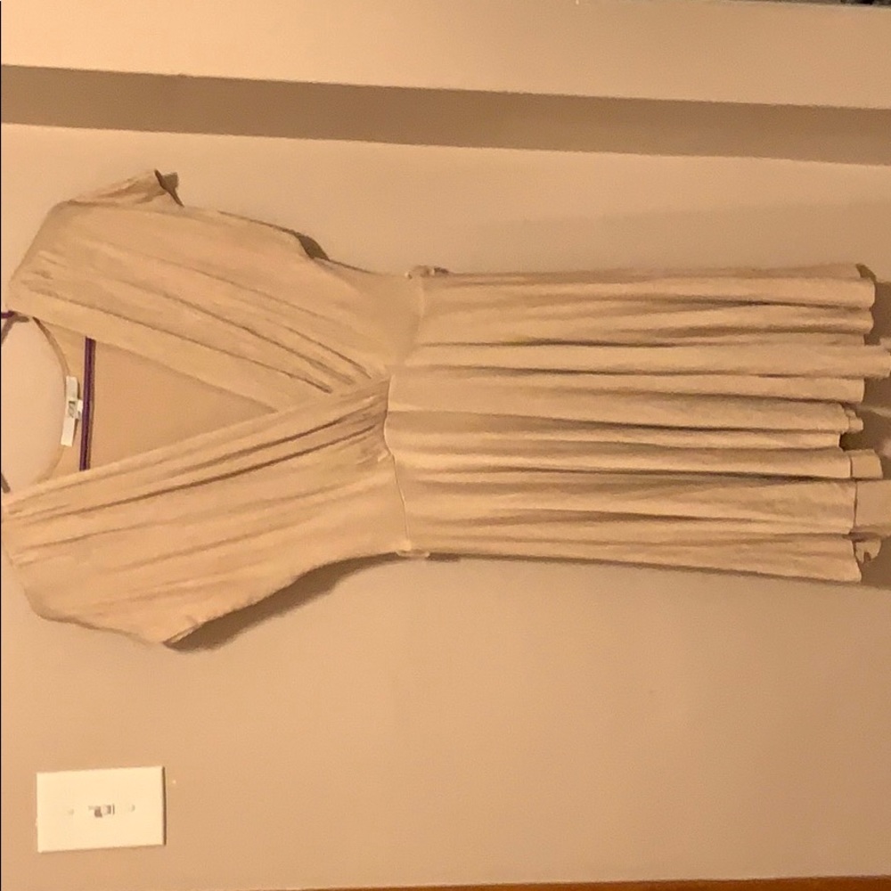 Cute forever XXI dress.  Nude color.  Versatile.